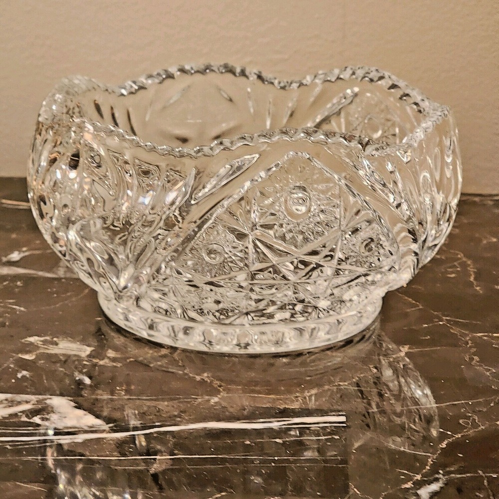 L E Smith 7 " Pressed Glass Ruffled Edge Serving Bowl - Picture 8 of 11